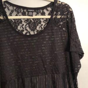 Lace Torrid Size 1 Black Hi Low Top